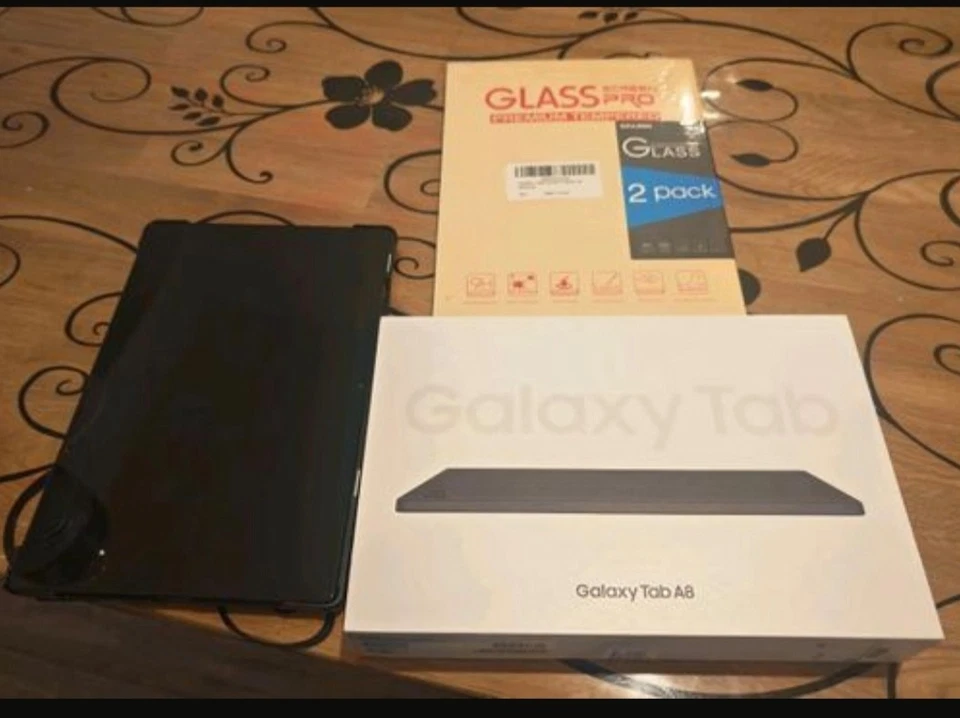 Samsung Galaxy Tab a8  mit 32 GB Wi-Fi  10,5 Zoll - Bild 1 von 4