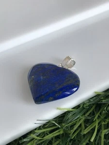 Lapis lazuli heart pendant, Natural gemstone jewellery - Picture 1 of 7