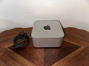Mac Studio M1 Ultra 20-Core CPU 48-Core GPU 128GB RAM 2TB SSD - Picture 1 of 5