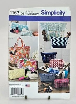Pattern Bags and Totes Makeup Shaving Various Sizes and Styles Simplicity 1153 - Image 1 of 2