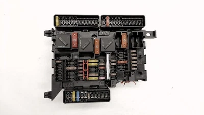 BMW 2 Gran Tourer F46 9270356 scatola fusibili 2.00 diesel 110kw 2015 27460322 - Immagine 1 di 4