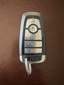 OEM 2017-2022 FORD MUSTANG GT REMOTE START SMART FOB pre-owned (Only Key Fob) - Picture 1 of 2