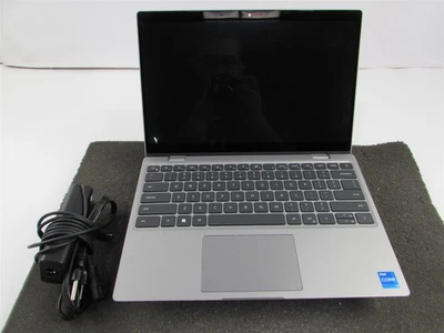 DELL LATITUDE 3330 (Convertible / 2 en 1) I5-1235U 256GB SSD 8GB RAM WIN 11 PRO Foto 1 de 4
