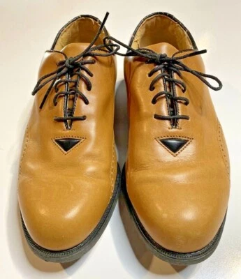 Women's FootJoy golf shoes, size 7M, soft spikes, camel and black Oxford style - Image 1 of 4