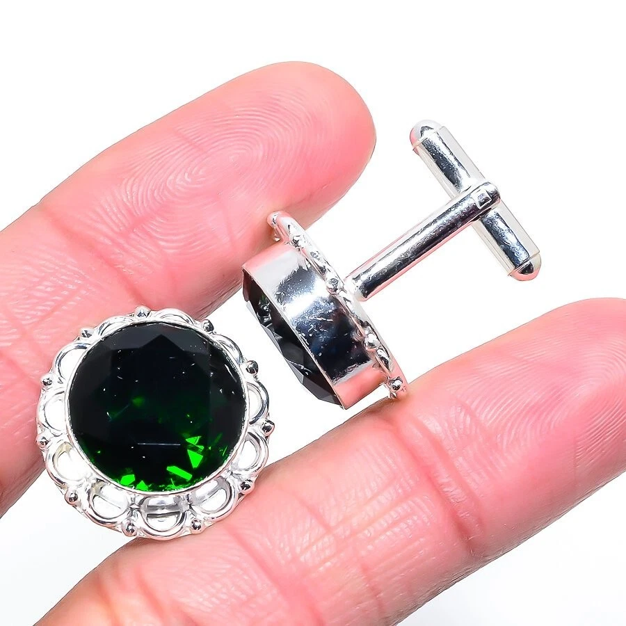 Chrome Diopside Gemstone Handmade 925 Sterling Silver Jewelry Cufflink - Image 1 of 1