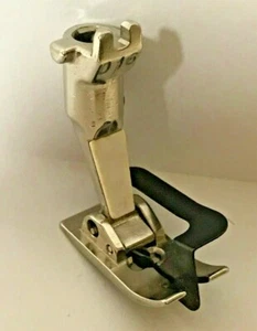 BERNINA BLINDSTITCH FOOT - NO 016 - OLDER MODELS - 600, 700, 800 & 900 SERIES - Picture 1 of 9