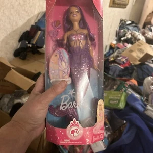 2008 Barbie Mermaid Color Change Hair NIB - Picture 1 of 3