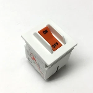 Carling MA2-B-34-610-1-A82-1-C Circuit Breaker, 2-Pole, 65VDC 250VAC, 13.5A Trip - Picture 1 of 5