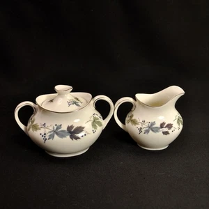 Royal Doulton Creamer Sugar w/Lid Burgundy Blue Green Leaves 1960-1981 Platinum - Picture 1 of 9