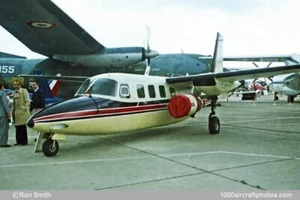 Aero Commander 680V Turbo Commander Airplane Desk Wood Model Small New - Picture 1 of 2