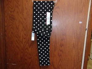 NEW LADY'S TIME & TRU BLACK w/ WHITE DOT PRINT PULL-ON HIGH WAIST KNIT LEGGING - Picture 1 of 5