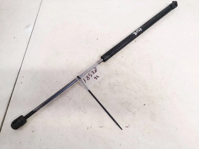 Skoda Felicia 1996 Trunk Luggage Shock Lift Cylinder, Gas Pressure #1789938-88 - Изображение 1 из 4