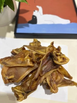 Half Pig Ears  50 pack 100% Australian, Natural & Healthy Dog Treats Free Post  - image 1 of 2