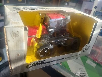 Ertl Case 4-Wheel Drive Tractor Case 4894 NOS #222 - Image 1 of 4