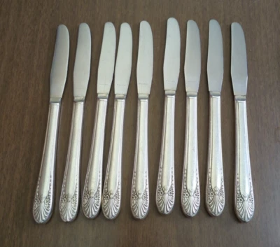 Cuchillos de rejilla de almuerzo Crown RADIANCE plateados de colección usados en excelente estado Foto 1 de 3