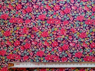 Remnant JOHN - FLOWERS - Liberty of London Tana Lawn cotton approx 66 x 17 cm - Image 1 of 2