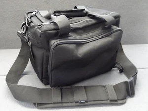 Borsa a tracolla 5.11 Tactical Range Qualifier Bail Out pronta con clip nera 56947 - Foto 1 di 14