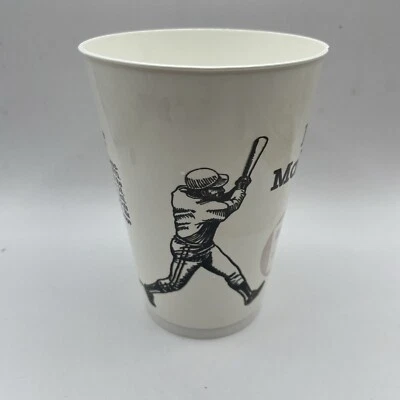 1982 Vintage Bill Madlock 7-Eleven Cup Slurpee MLB Baseball Pittsburgh Pirates - Image 1 of 4