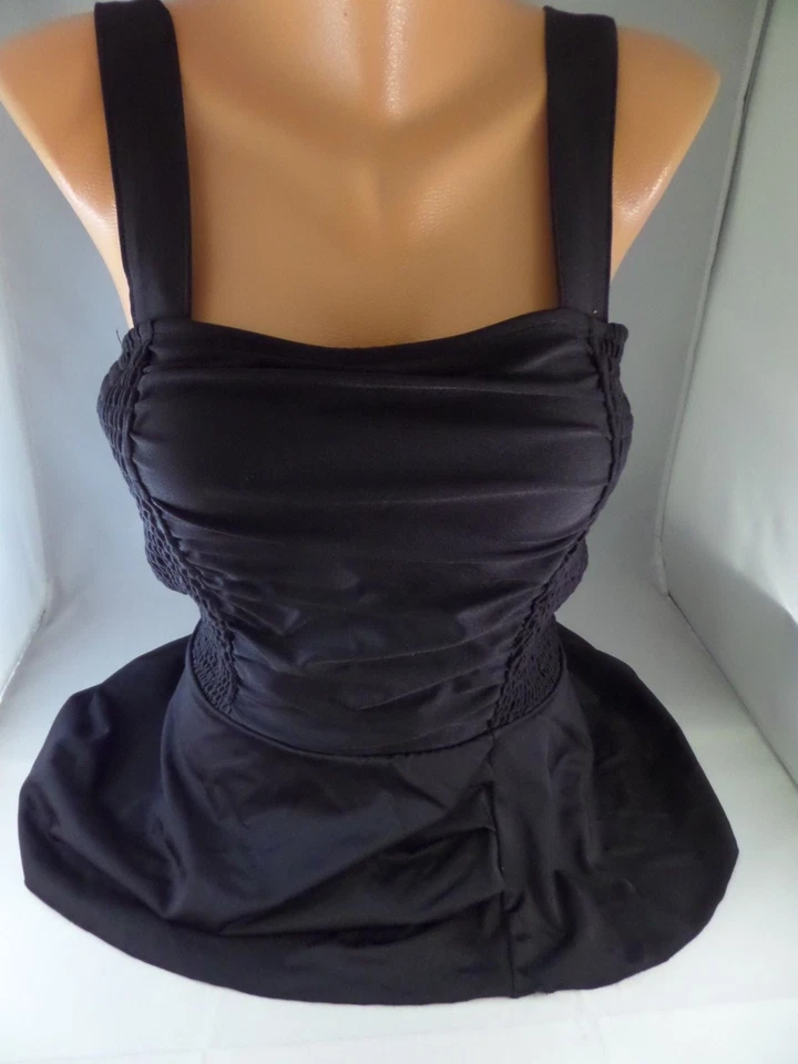 Traje de baño Esther Williams 1 pieza negro sin mangas con falda adjunta talla 4. Sexy Must See Foto 1 de 4