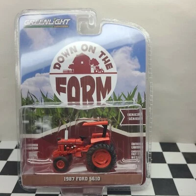 1/64 scale Greenlight FORD 1987 5610 TRACTOR DOWN ON THE FARM SERIES 1 ERTL DCP  - Image 1 of 4