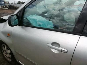 Toyota Avensis Left Door Mirror ACM20 12/2001-11/2003 - Picture 1 of 5