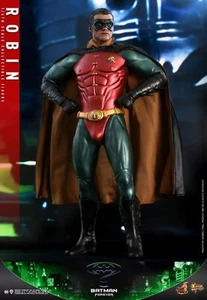 1/6 Scale Hot Toys Robin MMS594 Batman Limited Edition Action Figure H30CM(12in) - Picture 1 of 5
