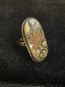 Sterling Silber signierter Mexico Abalone Inlay Cannabis Gras Blatt Ring signiert Gr. 9 - Bild 1 von 3