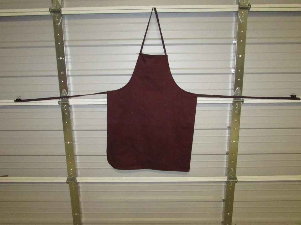 NEW HEAVY DUTY COTTON WORK APRON, 33" x 25", DENIM WINE (QQ) - Image 1 of 1