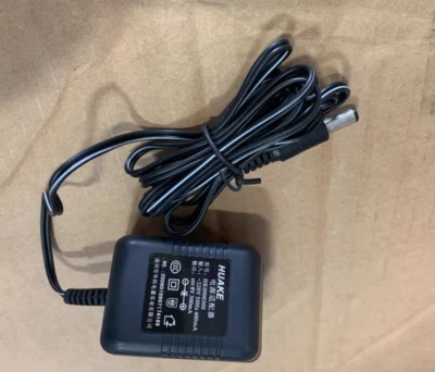 Huake HK0900300 9V 300MA Power Adapter Charger - Bild 1 von 2