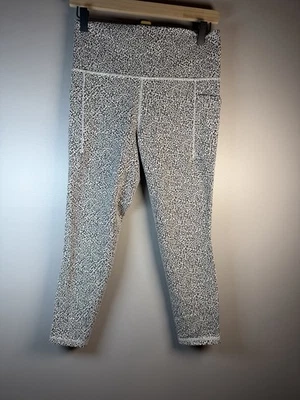 ATHLETA Salutation Stash bolso texturizado apertado preto branco costura interna média 23” - Imagem 1 de 4