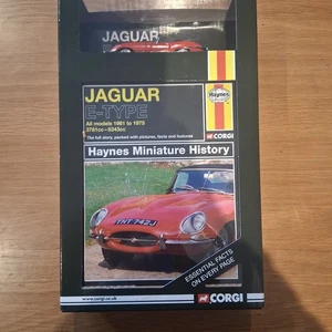 Corgi Haynes CC03002 Jaguar E Type Model And Book Ref GG11 - Picture 1 of 3