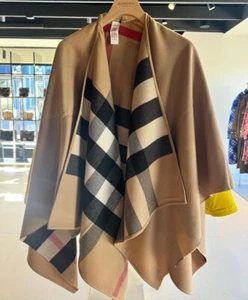 Burberry Wool Reversible Check Cape Poncho Camel color One Size New 40294061 - Picture 1 of 5