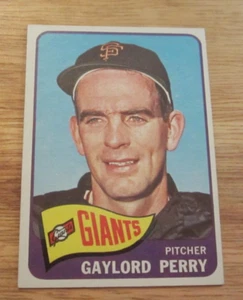 Gaylord Perry 1965 Topps #193 Trading Card MLB Baseball San Francisco Giants - Picture 1 of 10