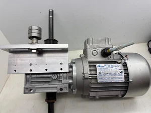 Motovario Gearmotor/Gearbox/Motor, CHM-50U, TS71-C4 motor - Picture 1 of 5