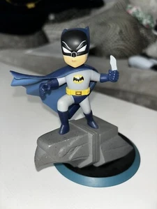 Quantum Mechanix Q-Pop Batman Classic TV Series Figure DC Comics - Picture 1 of 4