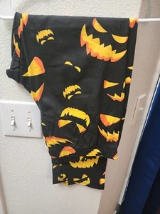 No Boundaries Junior Plus Size XXL (19) Halloween Leggings - Picture 1 of 1