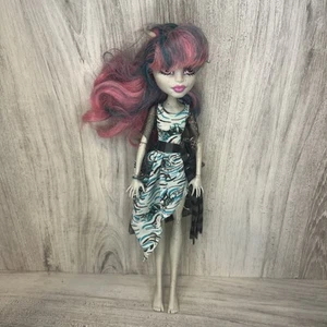 Bambola Rochelle Goyle Monster High con vestiti rara - Foto 1 di 5