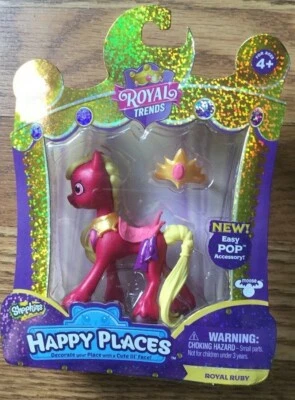 Boneca Shopkins Happy Places Royal Trends Lil Shoppie Royal Ruby nova e lacrada - Imagem 1 de 2