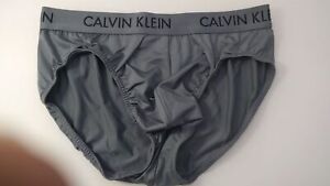 Calvin Klein Men's Elastic Hip Brief CK Men Underwear Size P1770 Undergarments
