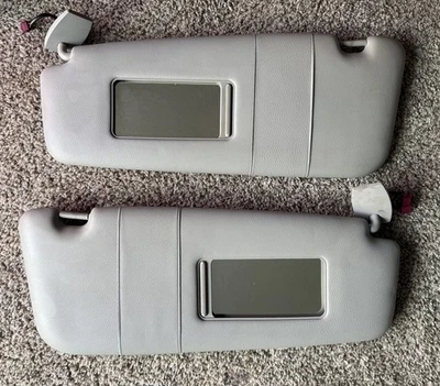 Parasol gris iluminado OEM B02B65003 BMW 528i 2008-2010 conductor/pasajero Foto 1 de 3