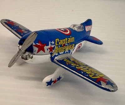 Винтажный литой самолет Marvel Air Force — Captain America Gee Bee Maisto 2003 - Изображение 1 из 4
