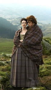 Traditional Scottish Great Kilt Men's Outlander Kilt Vintage Wool in 50+ Tartans - Picture 1 of 9