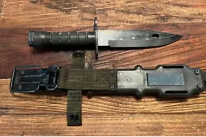 U.S M-9 Bayonet - Picture 1 of 3