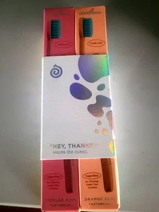 COCOFLOSS - 4 pack of Toothbrushes - NEW - Picture 1 of 5