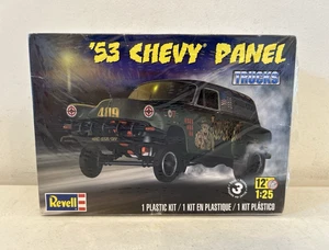 REVELL '53 Chevy Panel Truck Trucks NEW 1:25 Plastic Kit Model #85-4189 - Picture 1 of 8