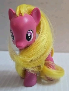 My Little Pony Cherry Berry G4 Figura Spazzolabile FIM MLP Menta - Foto 1 di 4