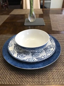 Lenox Pointe Berry Blueberry 3 Pc Place Setting Dinner Plate, Salad and Bowl - Picture 1 of 8