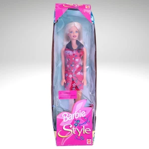 Muñeca Barbie Mattel 1998 estilo avenida de moda 20766 - LEER - Imagen 1 de 6