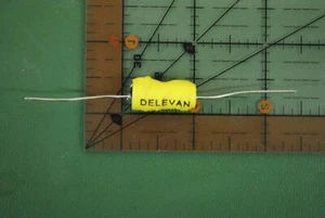 Inductor de Filtro de Alta Corriente DELLEVAN 4590-473K 47uH 10% AXIAL NUEVO 2 piezas - Imagen 1 de 3