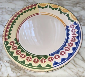 VINTAGE COLORFUL LAMAS POTTERY DINNER PLATE UNIQUE 10.5 - Picture 1 of 2